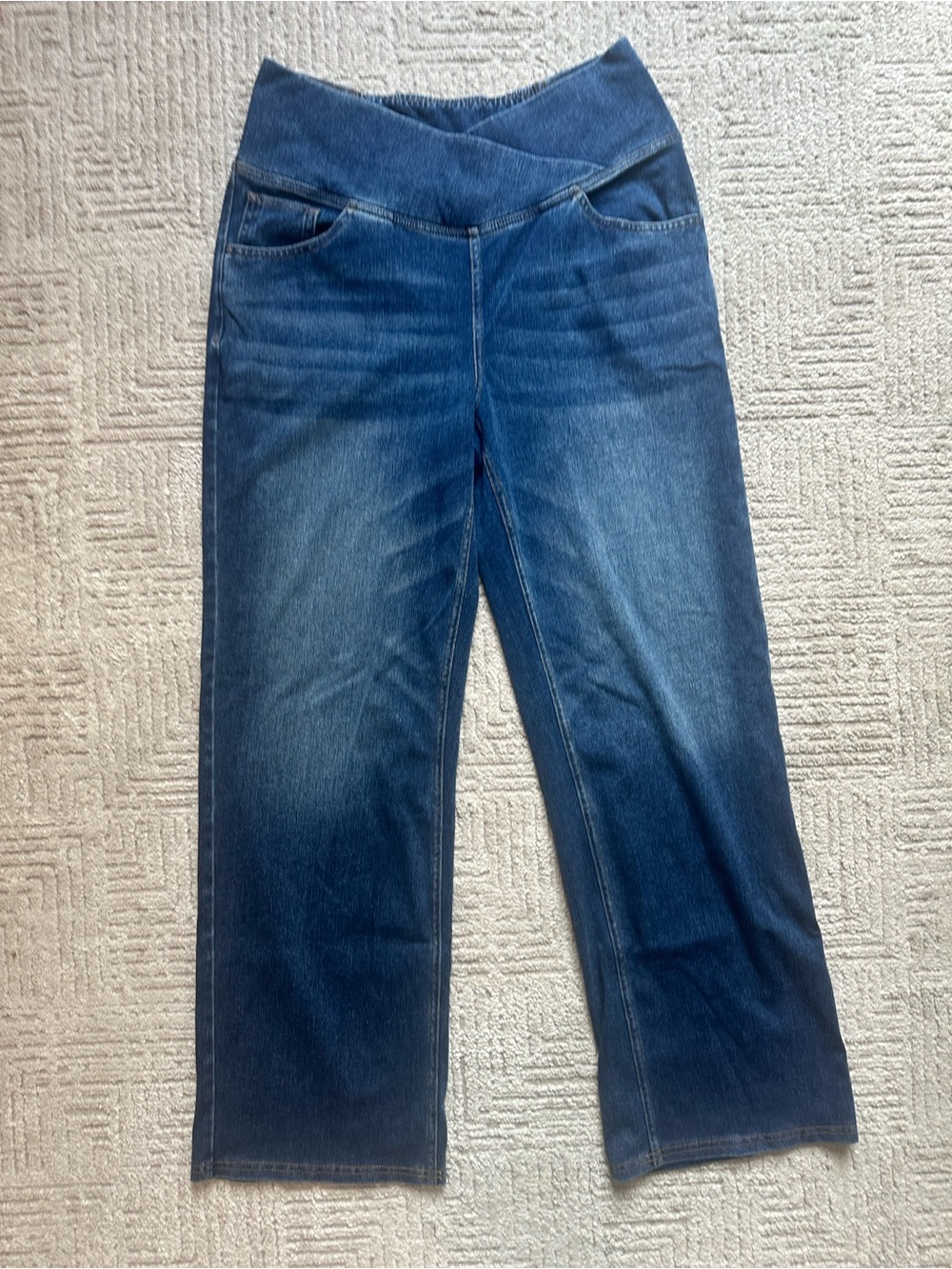 High-Waist V-Crossover Wide Leg Jeans - Dark Blue - Picture 6 of 16